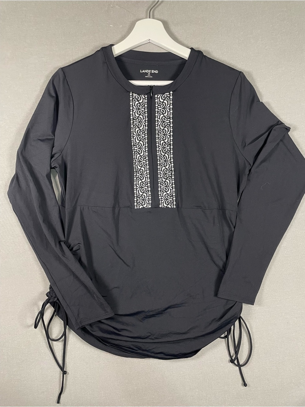 Lands' End Embroidered Drawstring Rash Guard Swim Cover-Up Top Black M